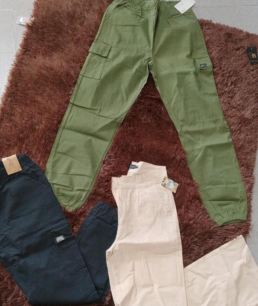 Pantalon cargo verde vengalina