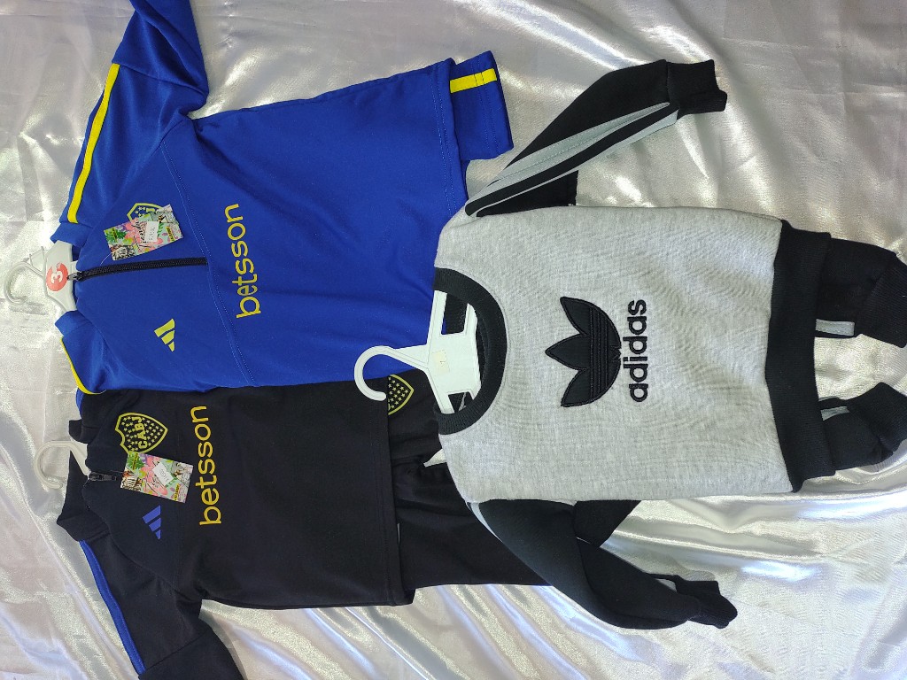 Adidas conjunto buzo azul y negro