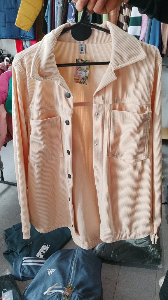 Camisa oversize beige