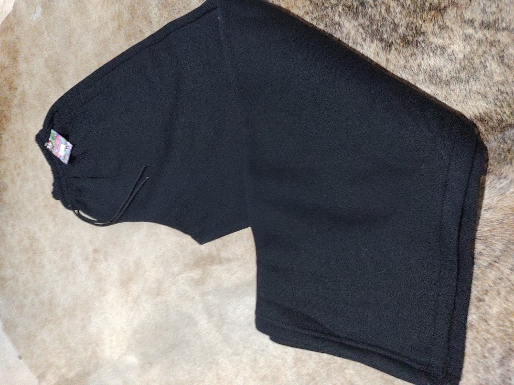 Pantalon negro deportivo
