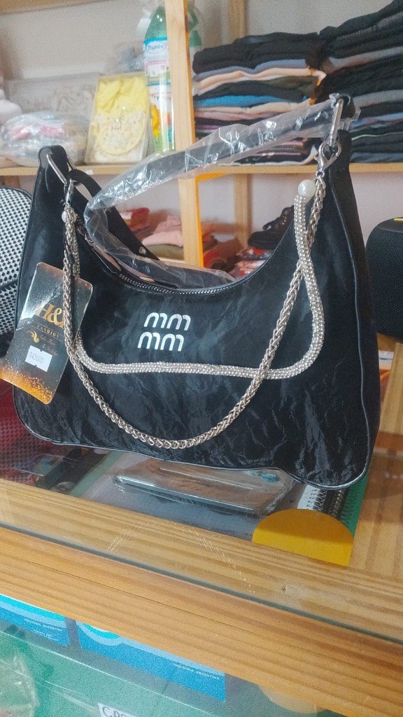Mim negro bolso