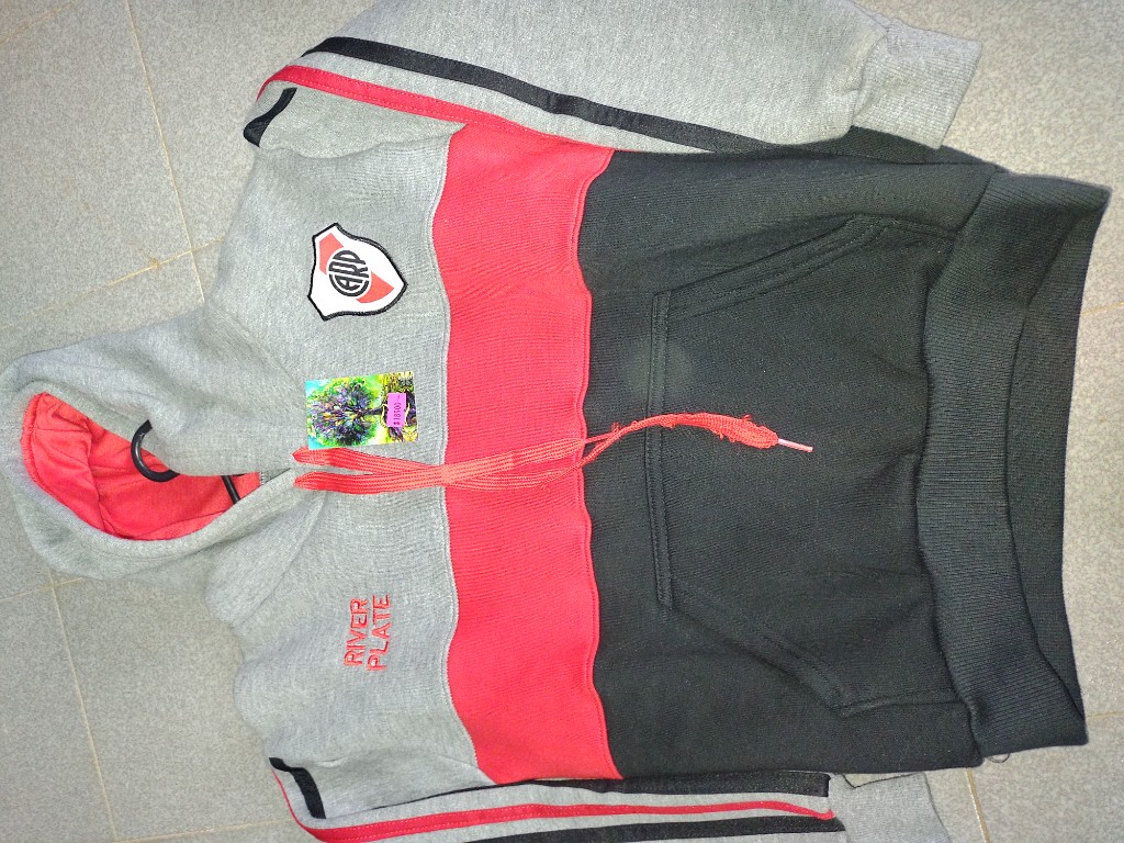 River Plate buzo canguro gris negro