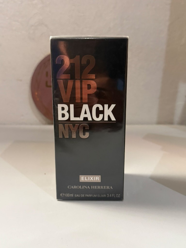 Carolina Herrera 212 VIP Black NYC