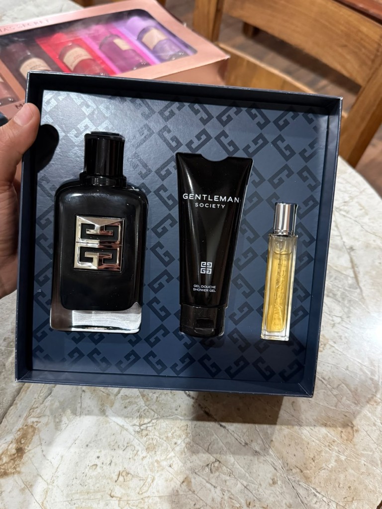 Givenchy Gentleman Society set