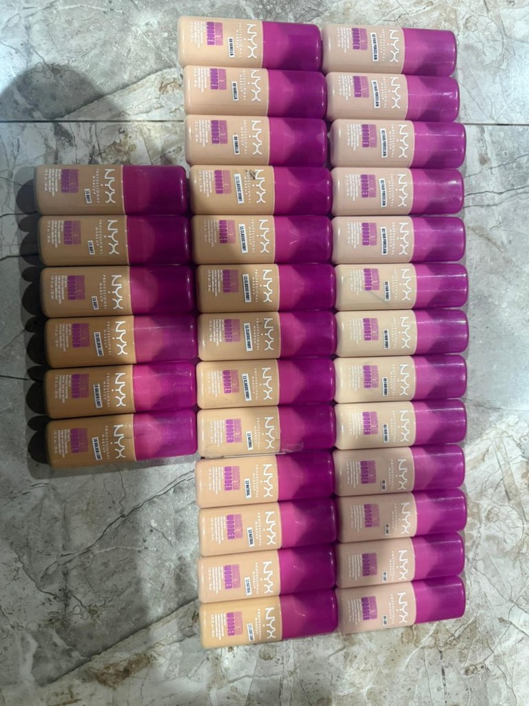 NYX base de maquillaje beige