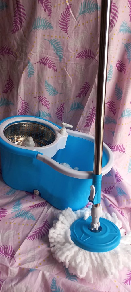 Mopa giratoria azul 360