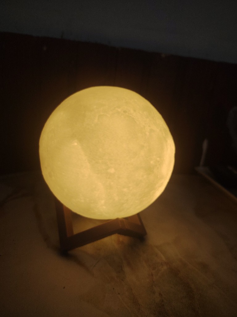 Lámpara luna