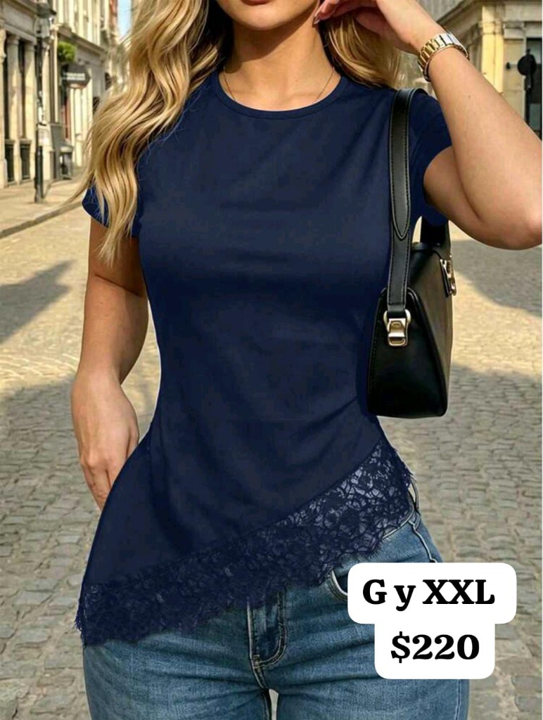 Blusa azul marino encaje