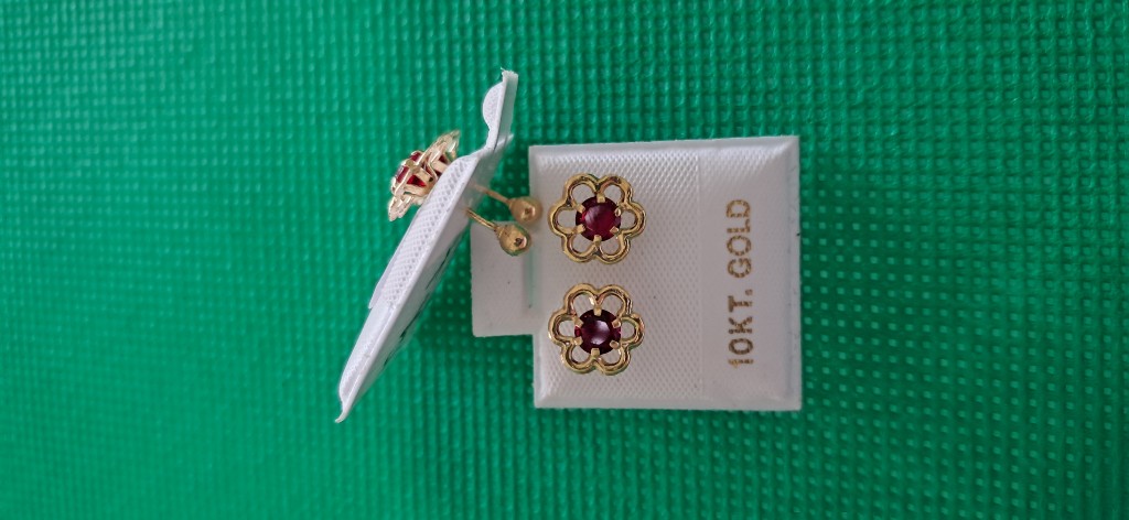Aritos flor gardenia 10KT