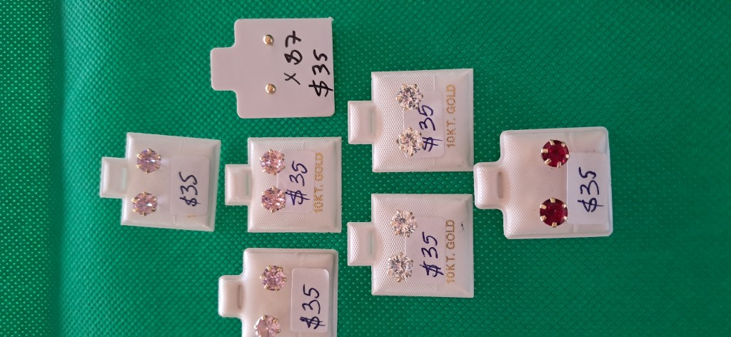 Aritos pegaditos circon 6mm