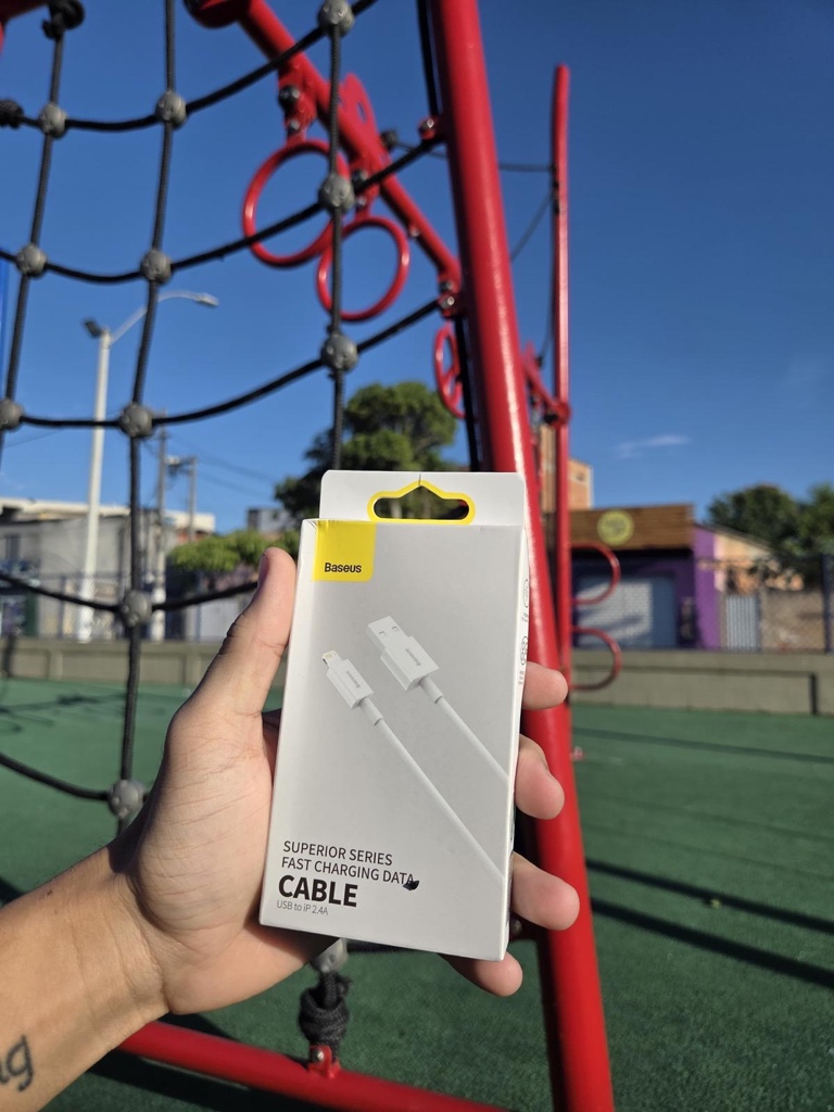 Cabo baseus iphone