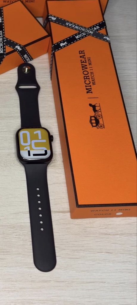 W11 mini preto