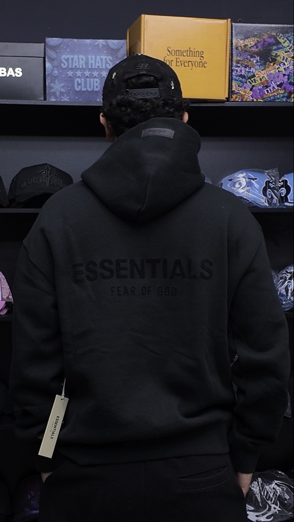 HOODIE ESSENTIALS S22 NEGRA