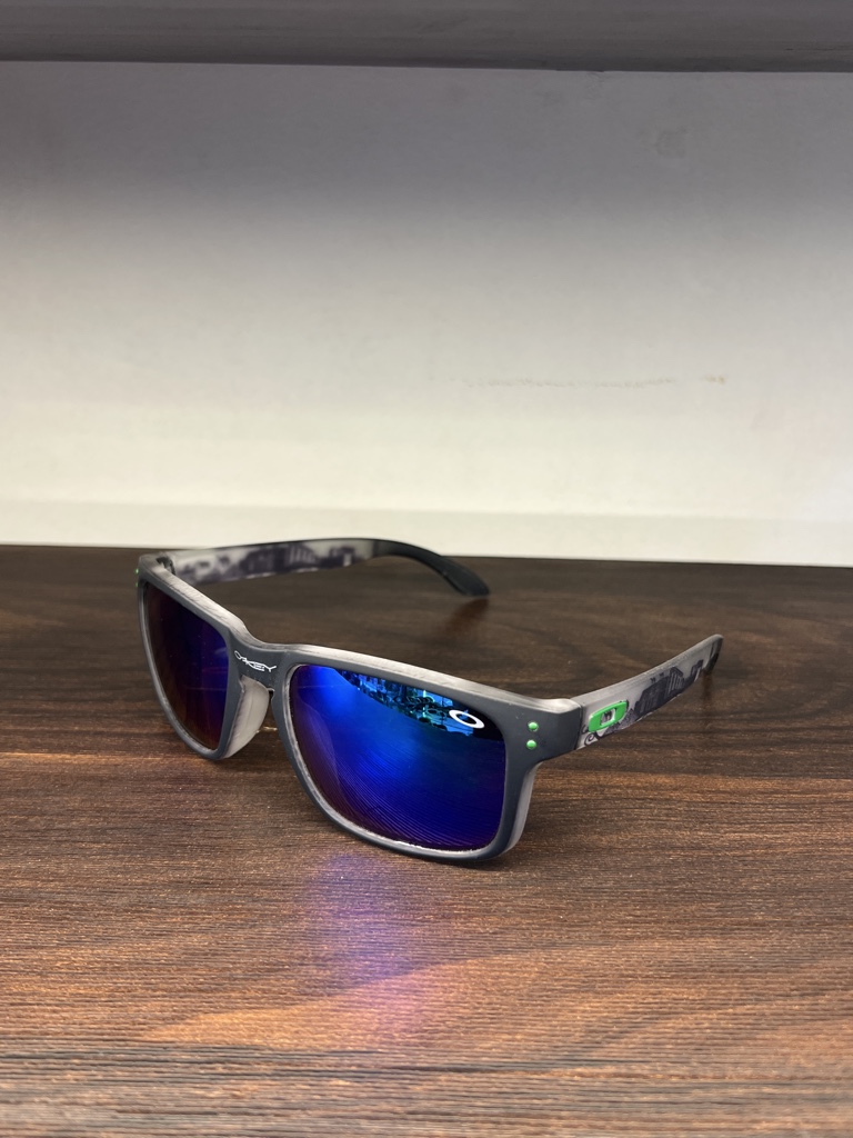 Gafas Oakley estampado polarizadas