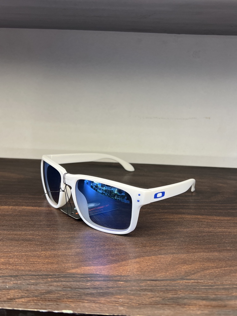 Gafas Oakley blancas 2 puntos