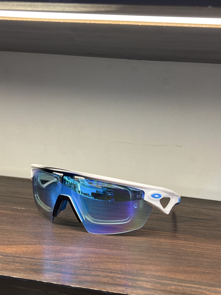 Gafas oakley deportiva aumento