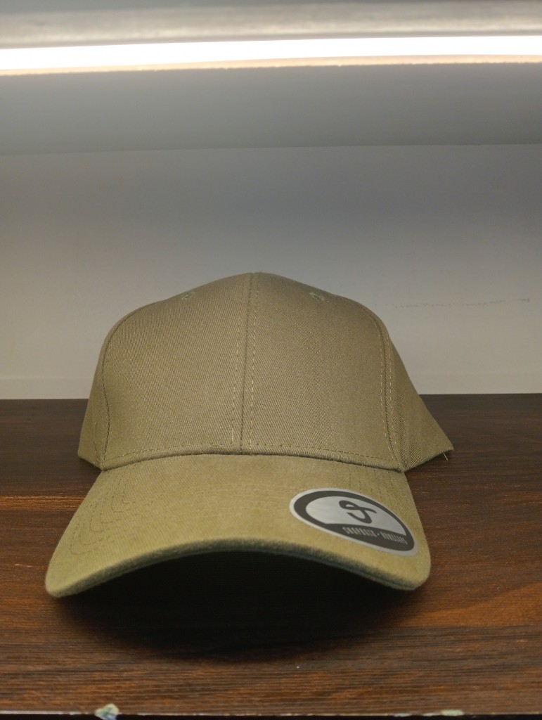 Gorra solo fondo buena
