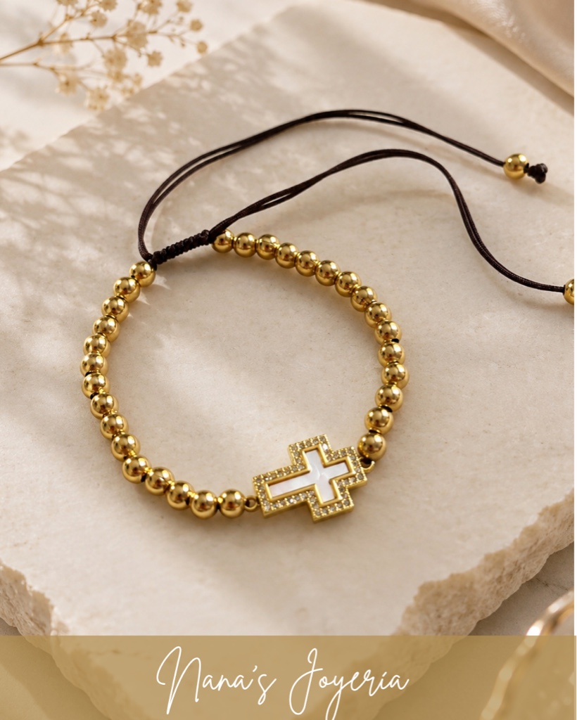 Pulsera Cruz concha nácar y balines de acero