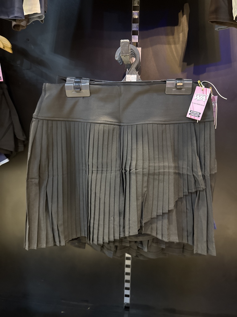 Pollera plisada(negra, celeste, blanco)