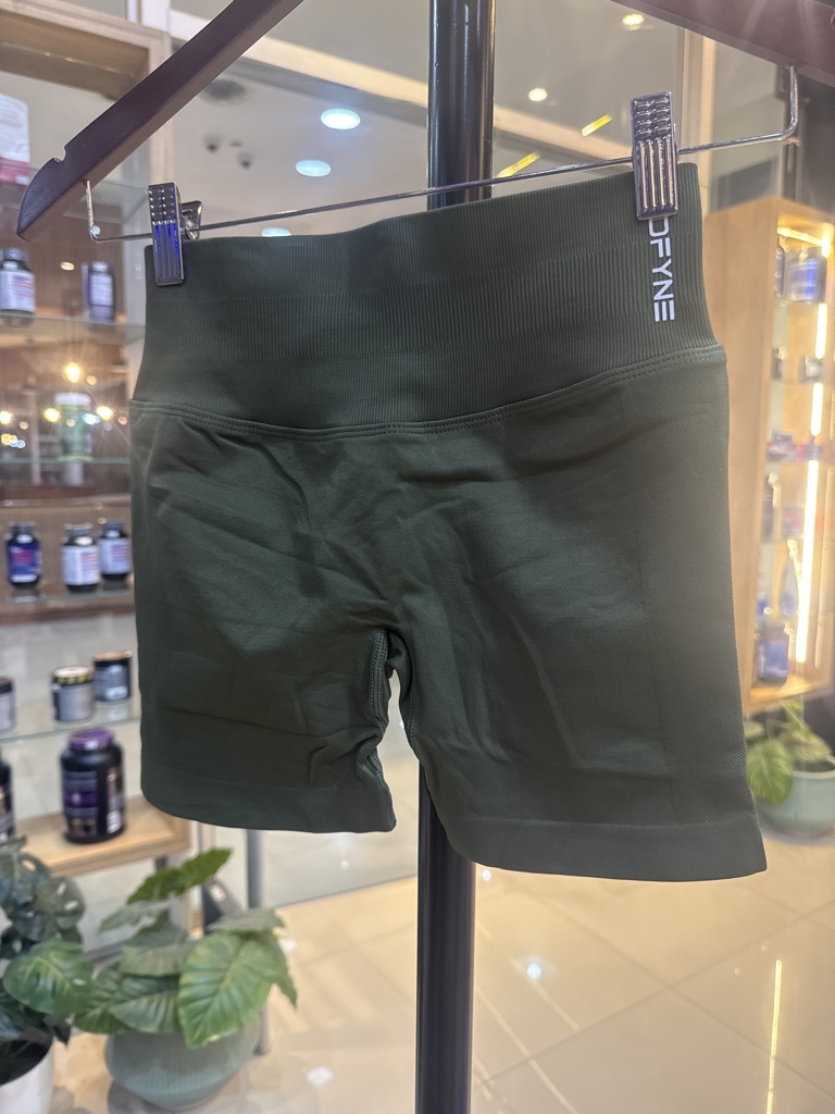 DFYNE short frunce
