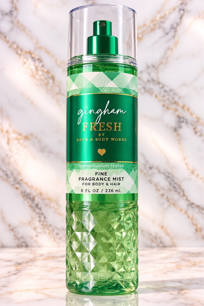 💚🍃 GINGHAM FRESH 🍃💚  Fresco, limpio y revitalizante. El toque perfecto para sentirte fresca y oler delicioso. ✨  🛍️ Disponible en Massiel Collection 📩 Escríbenos para ordenar el tuyo.