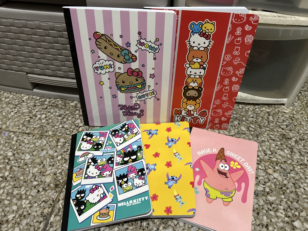Cuaderno Hello Kitty surtido. 1 unidad