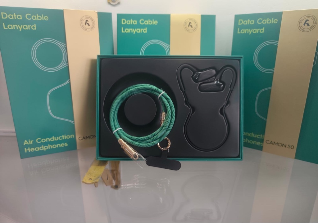 Audifonos conducción ósea Tecno Camon