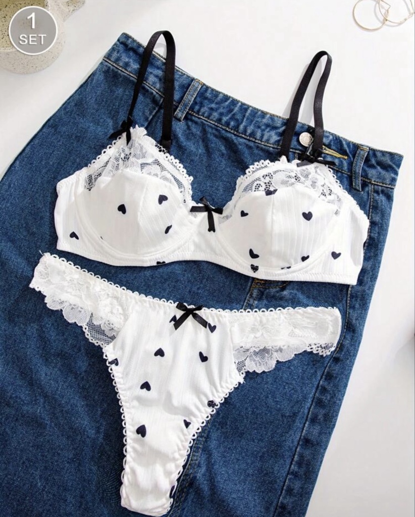 Conjunto lenceria blanco corazones