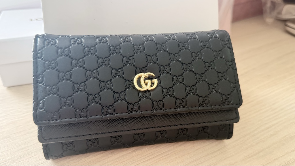 Gucci negro billetera