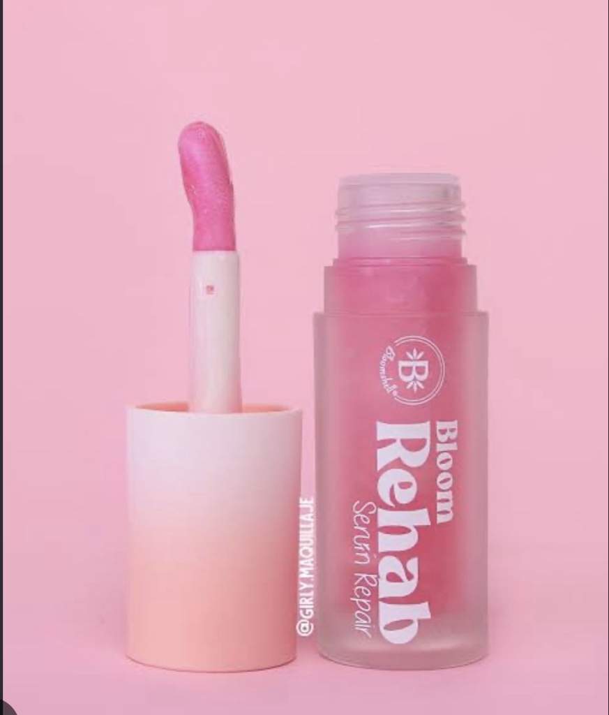 Bloom Rehab rosa brillo labial