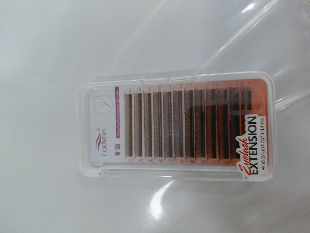 Fadvan pestañas W3D mixtas marrones