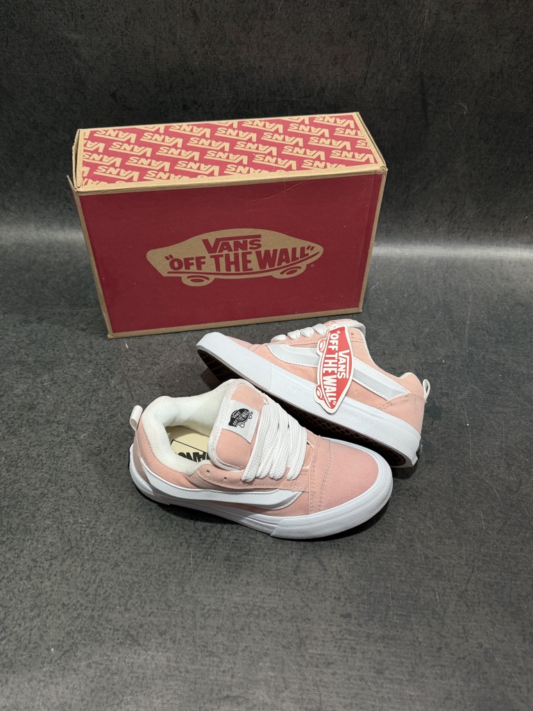 VANS KNU ROSE🩷