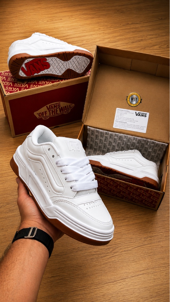 VANS HYLANE🤍💎