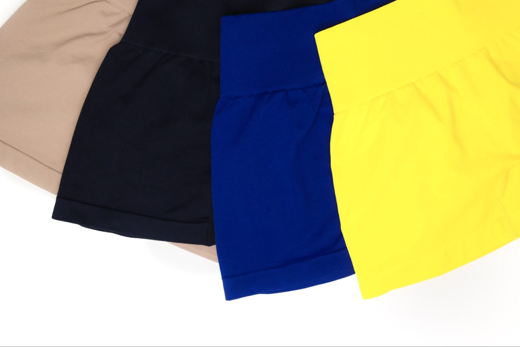Short deportivo tiro alto push up V