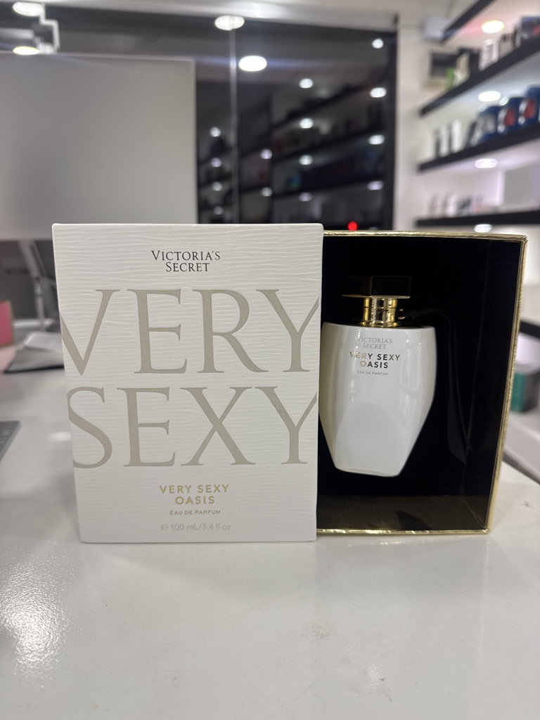 Victoria's Secret Very Sexy Oasis