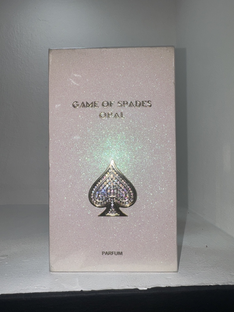 Game of Spades Opal diamond selection