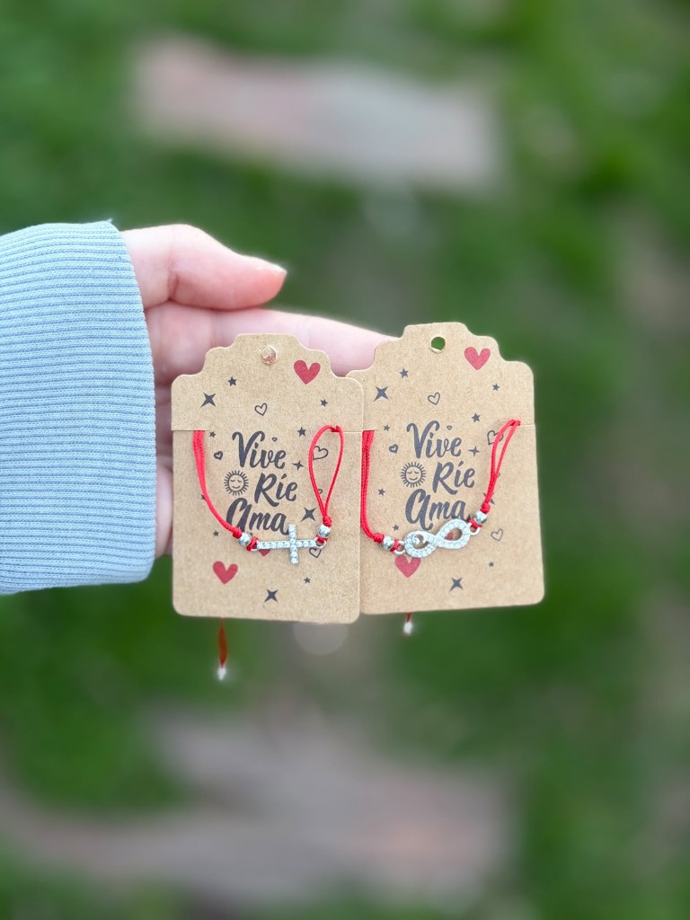 Pulsera con dije