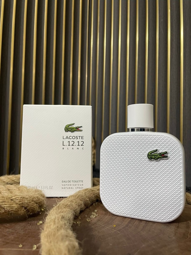Lacoste blanca