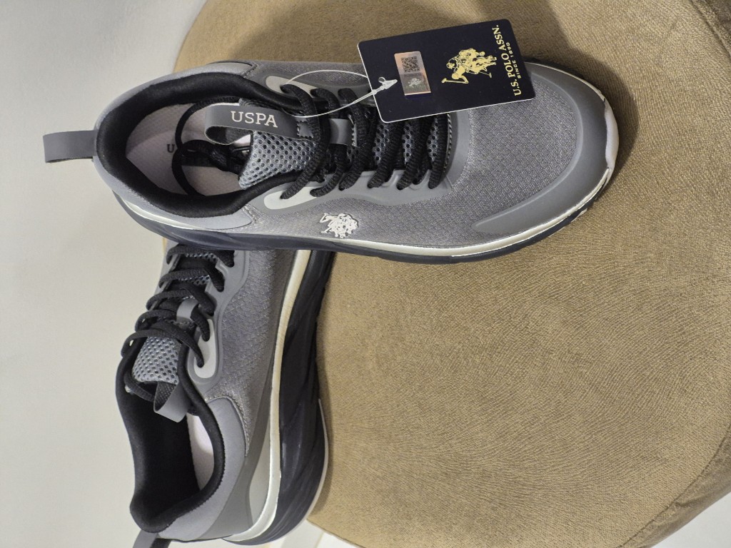 U.S. Polo Assn. tenis grises