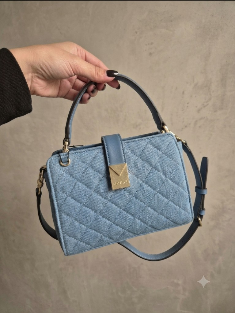 Guess cartera azul