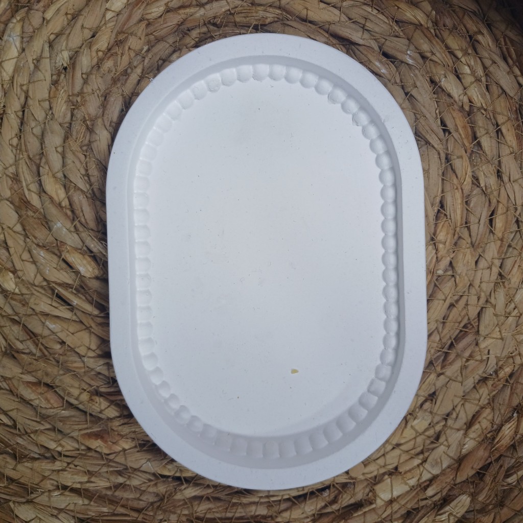 BANDEJA OVALADA CON GUARDA