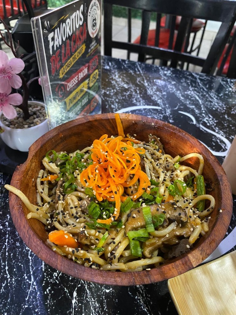KURO NOODLES (SPICY)