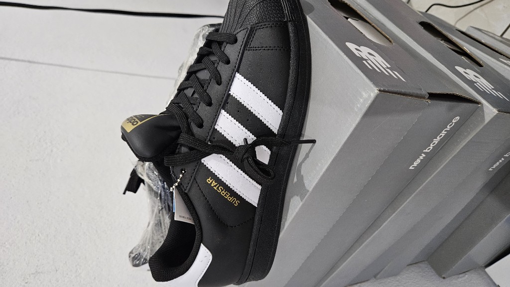 ADIDAS SUPER STAR NEGRO/BLANCO US#8