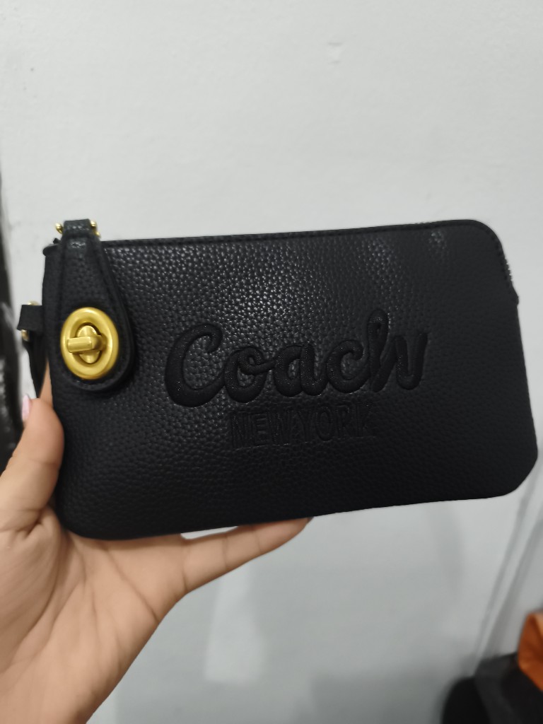 CARTERA/MUÑEQUERA COACH NEGRA NEW YORK