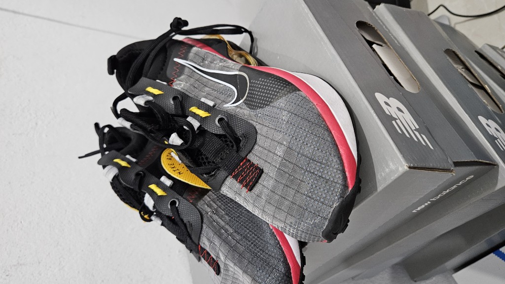 NIKE AIR MAX NEGRO/GRIS/AMARILLO #6