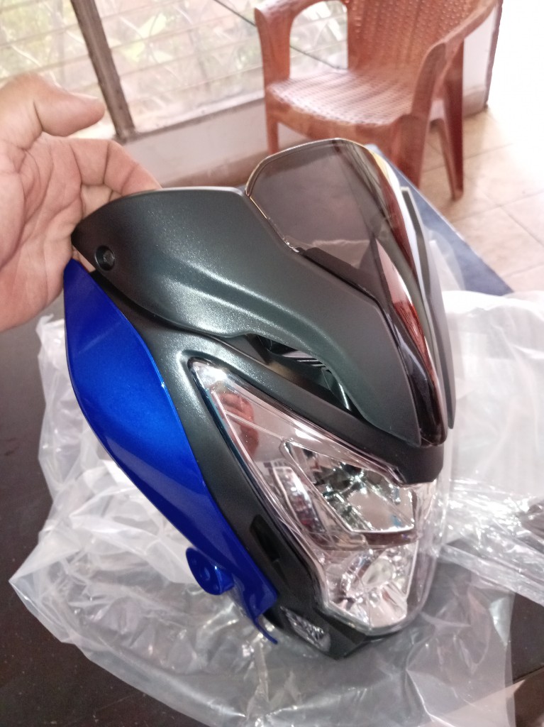 Careta color azul pulsar 200