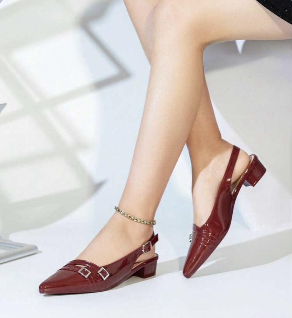 Zapatos rojos de tacon bajo