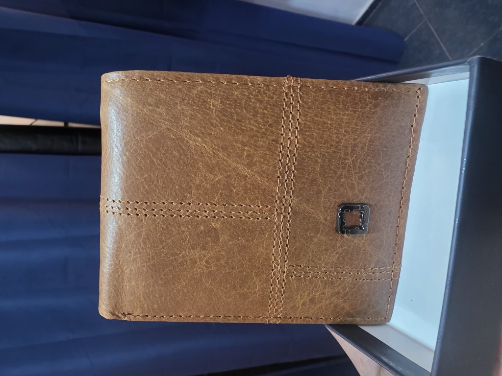 Cartera de piel caballero