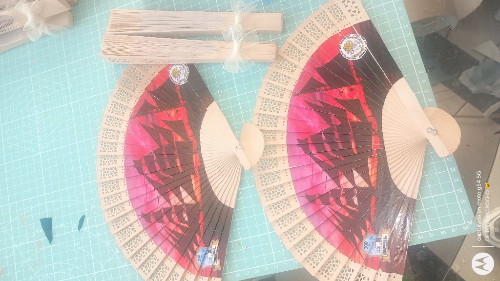 Abanicos personalizados