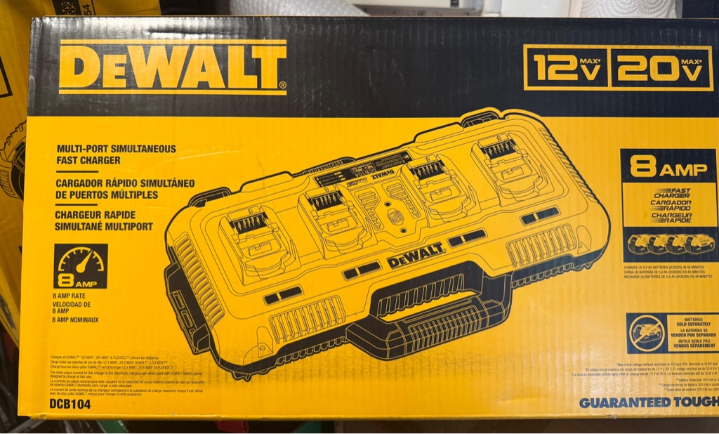 Multi-port simultáneos fast charger